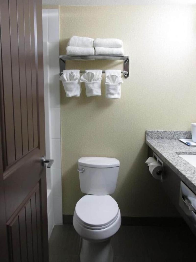Sigma Inn & Suites Melville image