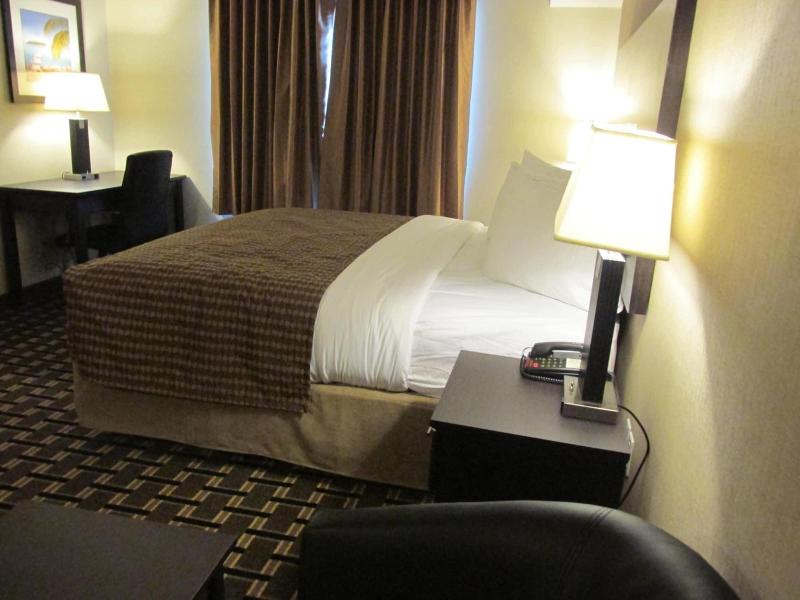 Sigma Inn & Suites Melville image