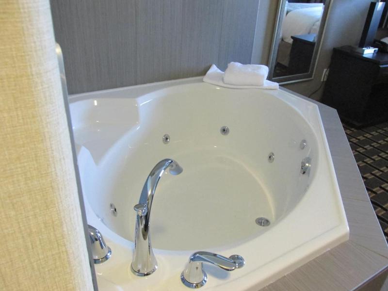 Sigma Inn & Suites Melville image