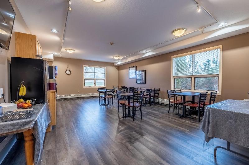 Pilgrim Inn image 4