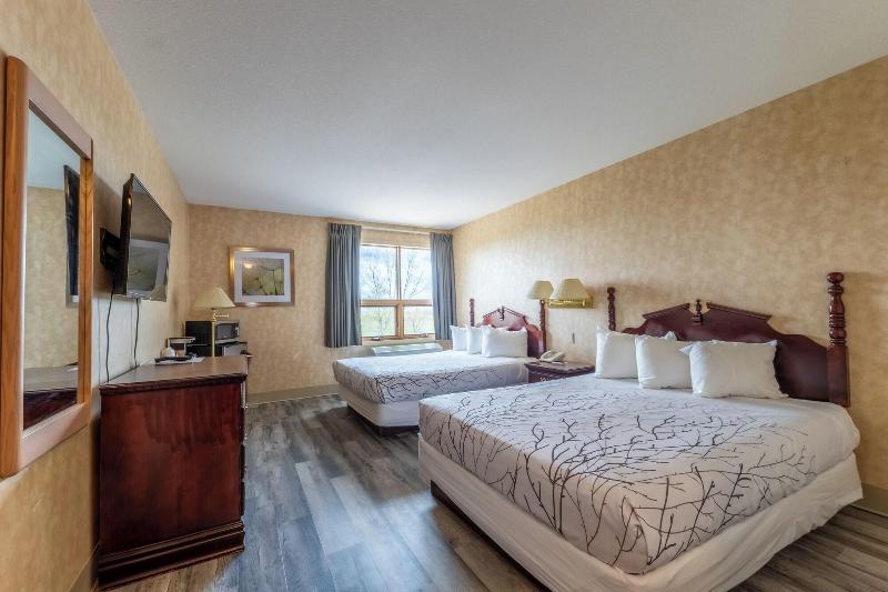 Pilgrim Inn image