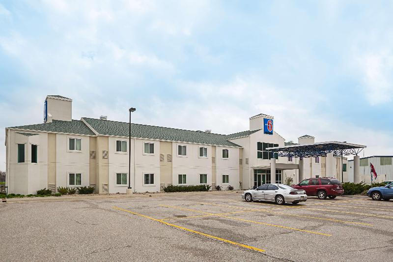 Motel 6 Grand Island, NE image