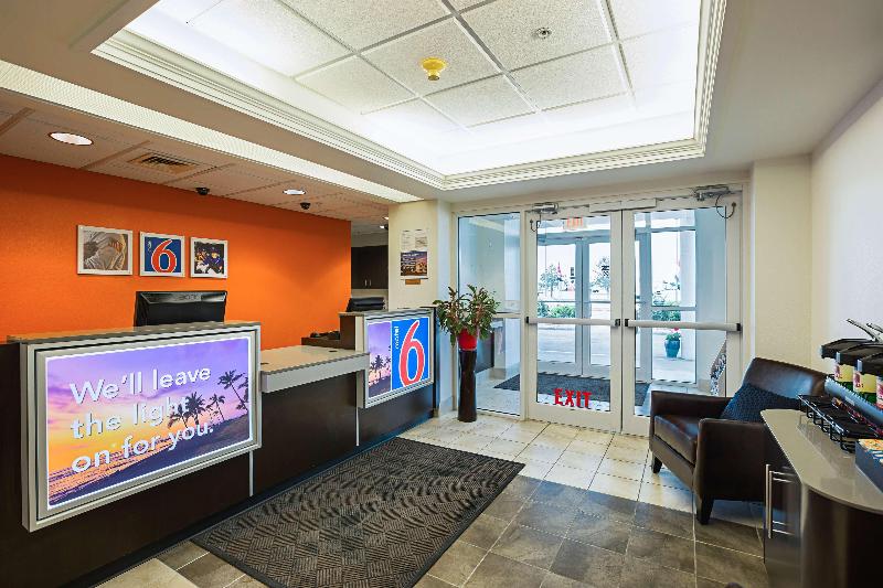 Motel 6 Grand Island, NE image