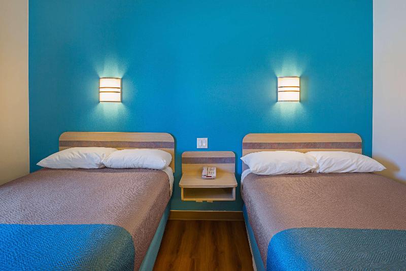 Motel 6 Grand Island, NE image