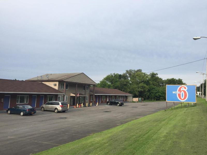 Motel 6 Ilion, NY image