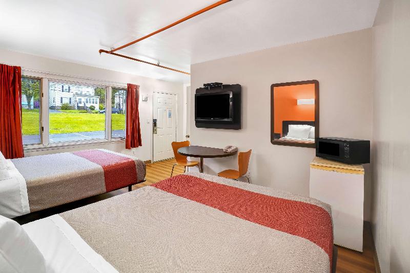 Motel 6 Ilion, NY image