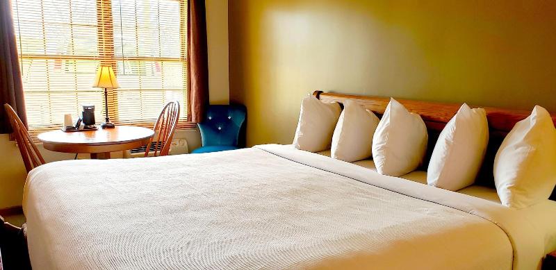 Berlin Heritage Inn image