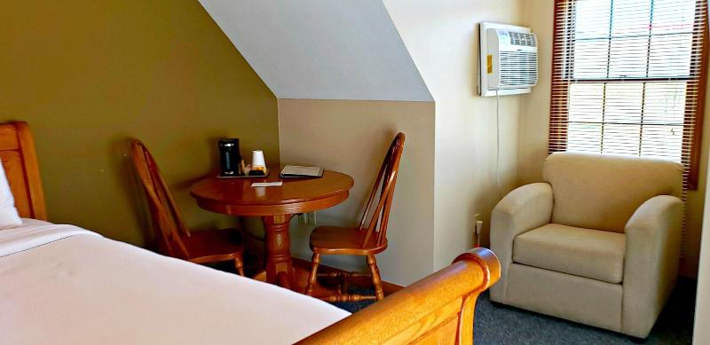Berlin Heritage Inn image