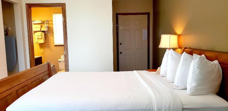 Berlin Heritage Inn image