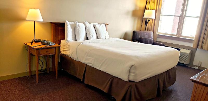 Berlin Heritage Inn image