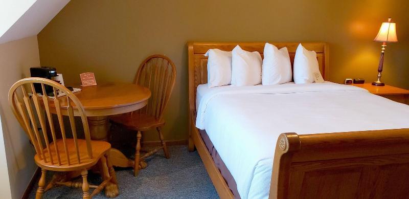 Berlin Heritage Inn image