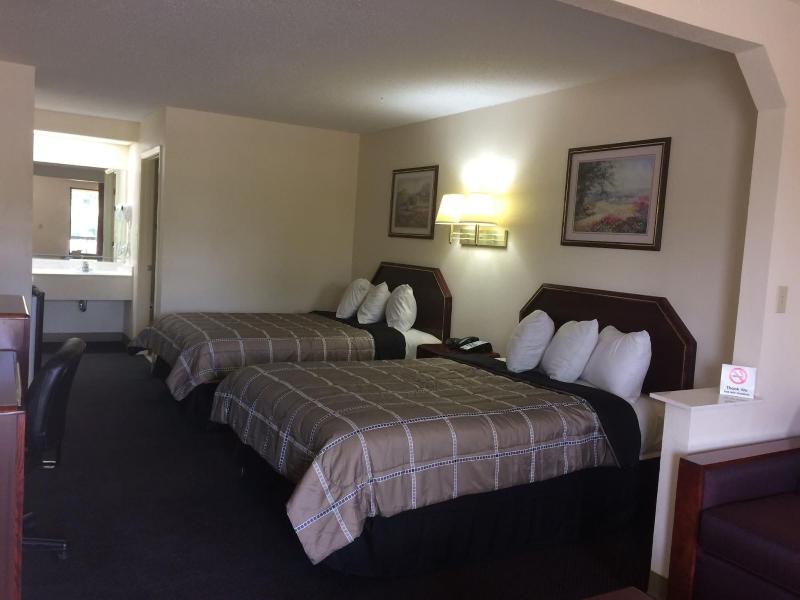 Luxury Inn And Suites image