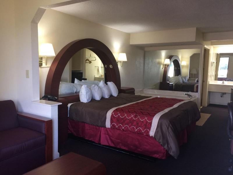 Luxury Inn And Suites image