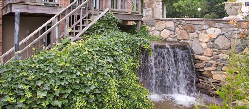 Winnapaug Inn image