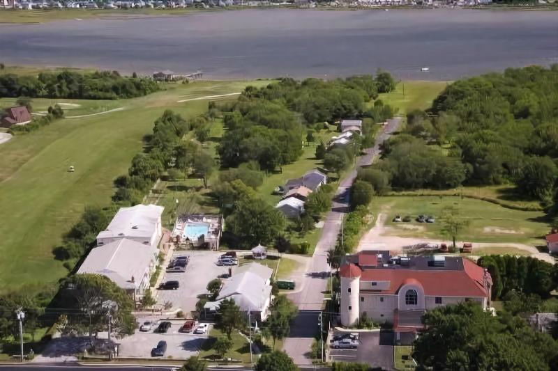 Winnapaug Inn image