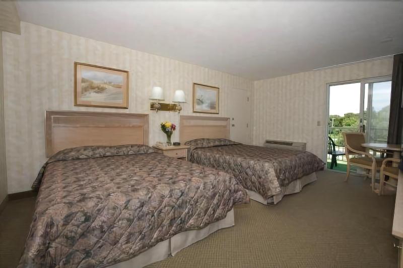 Winnapaug Inn image