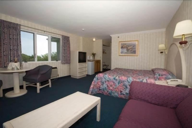 Winnapaug Inn image