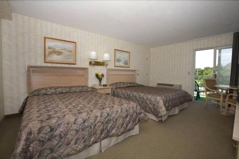 Winnapaug Inn image