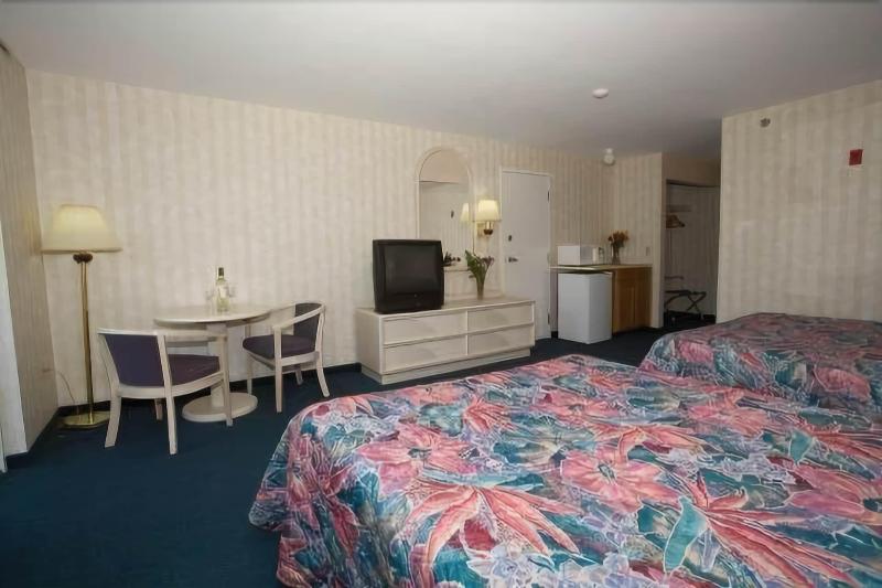 Winnapaug Inn image