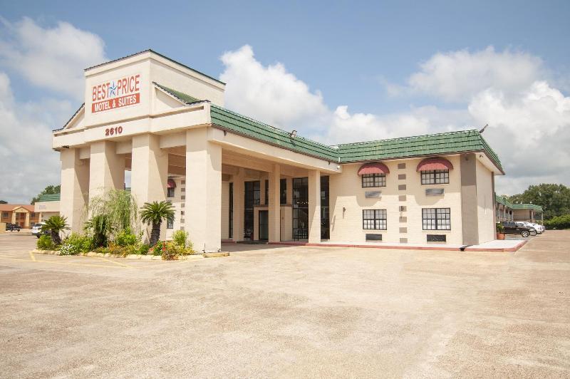 Best Price Motel And Suites image