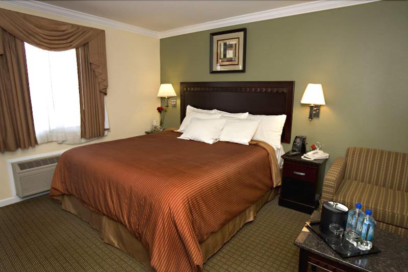 North Bay Inn image