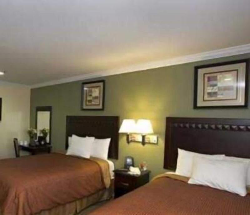 North Bay Inn image