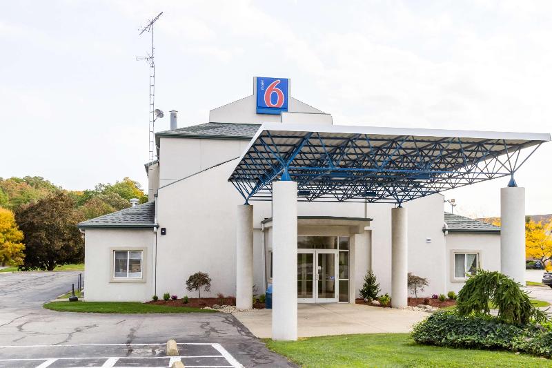 Motel 6 Milan, Oh - Sandusky image