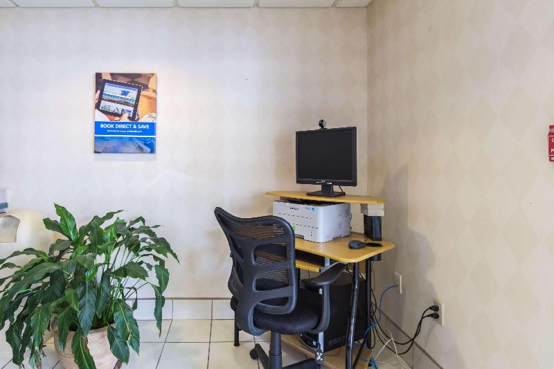 Motel 6 Milan, Oh - Sandusky image