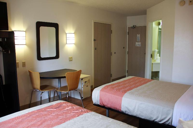 Motel 6 Milan, Oh - Sandusky image