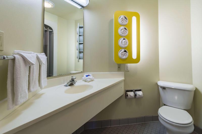 Motel 6 Milan, Oh - Sandusky image