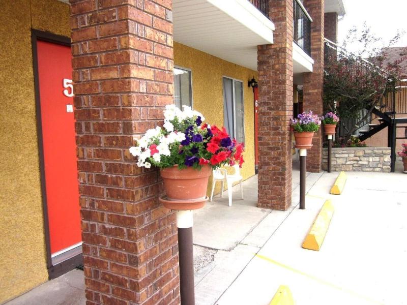 Color Country Motel image