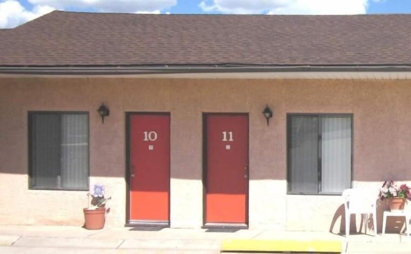Color Country Motel image