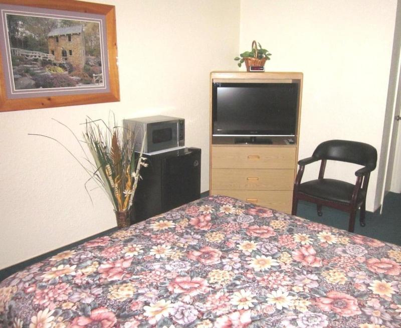 Color Country Motel image