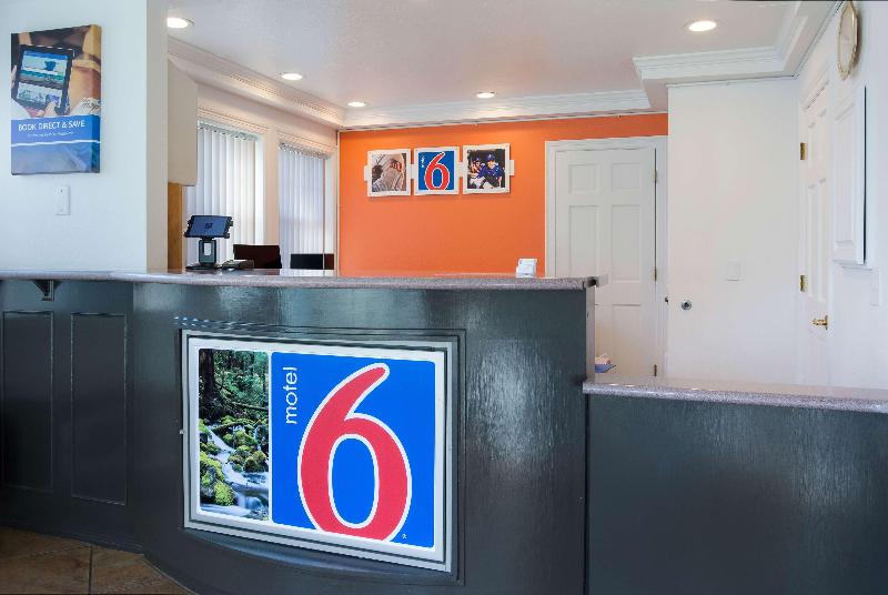 Motel 6 Canby, OR image