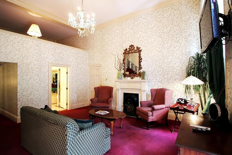 The Olivier House Hotel image