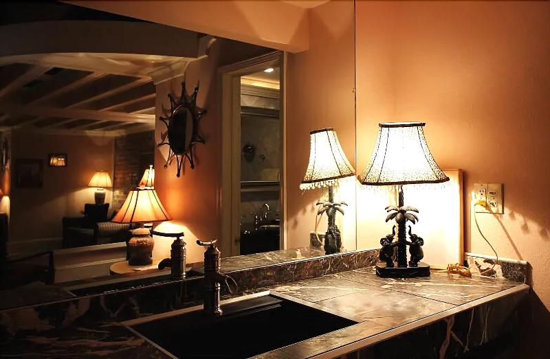The Olivier House Hotel image