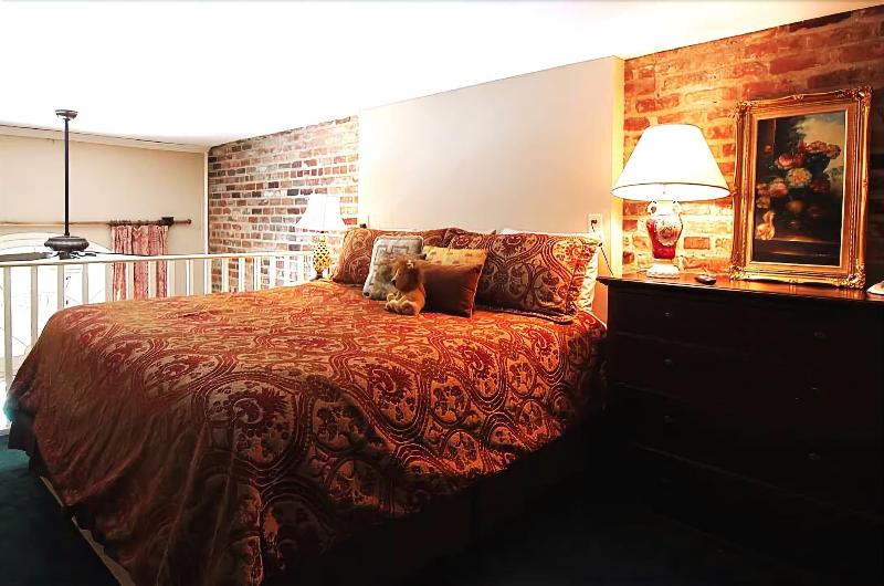 The Olivier House Hotel image