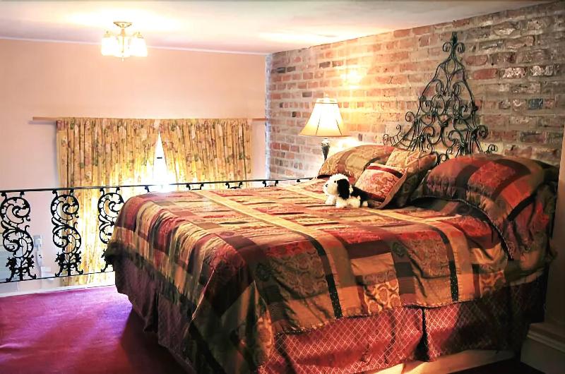 The Olivier House Hotel image