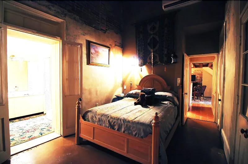 The Olivier House Hotel image