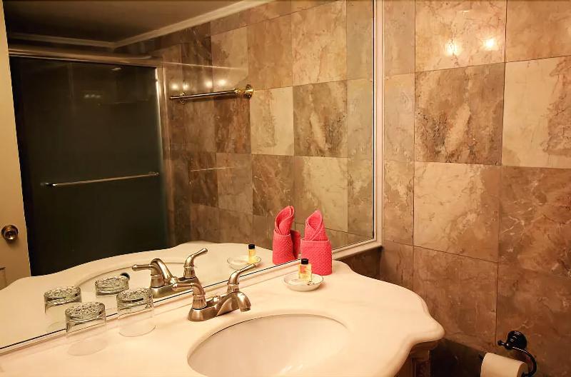 The Olivier House Hotel image
