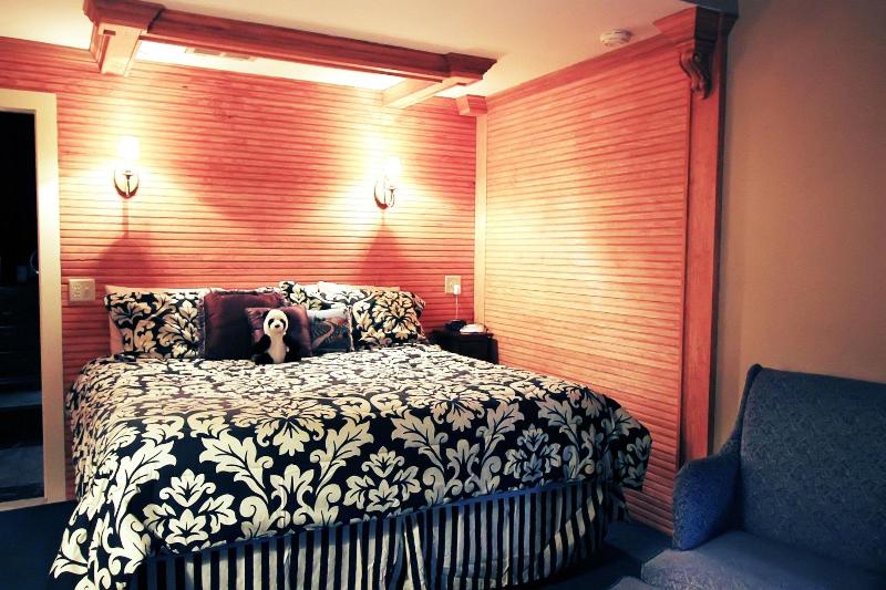 The Olivier House Hotel image