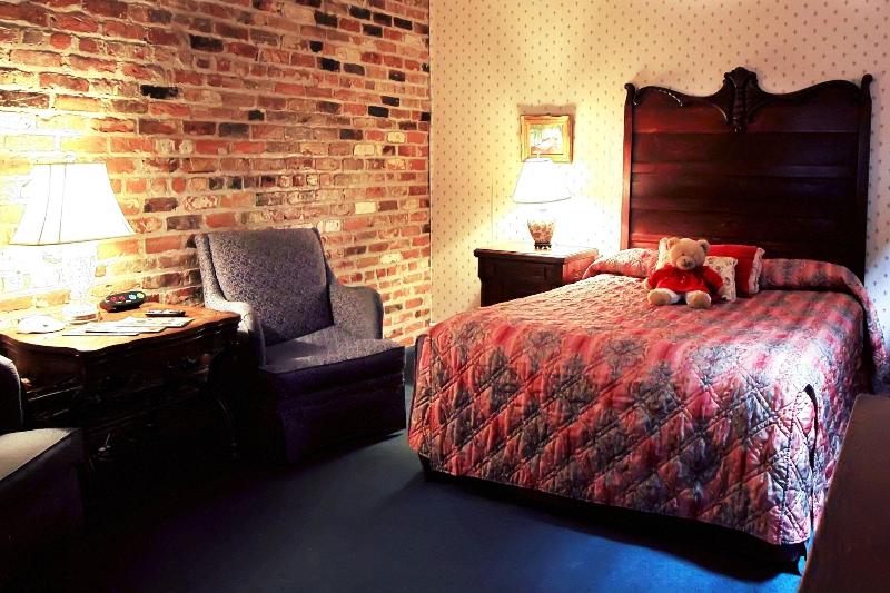 The Olivier House Hotel image