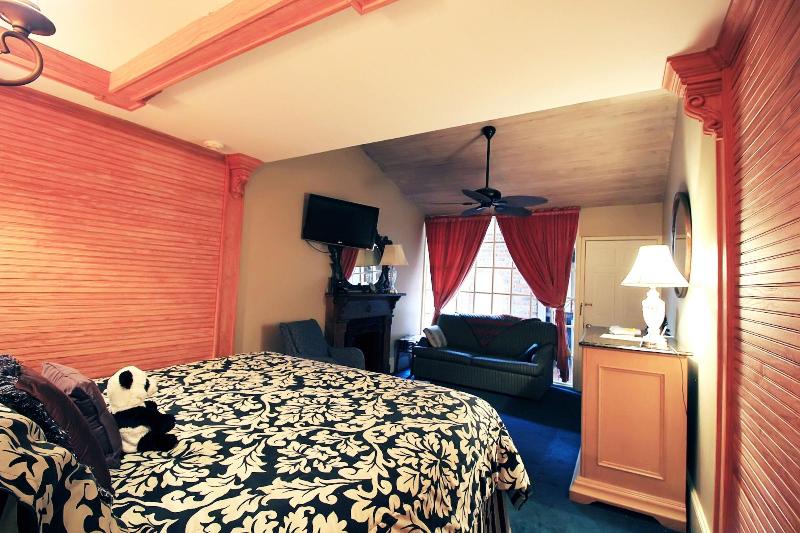 The Olivier House Hotel image