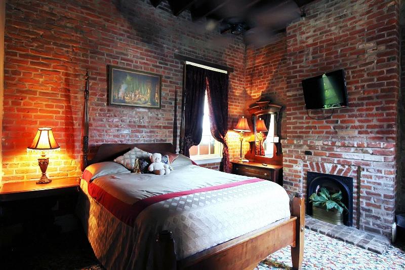 The Olivier House Hotel image