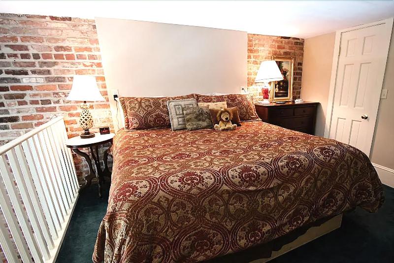 The Olivier House Hotel image