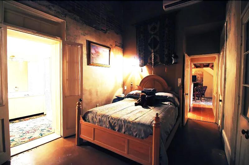 The Olivier House Hotel image
