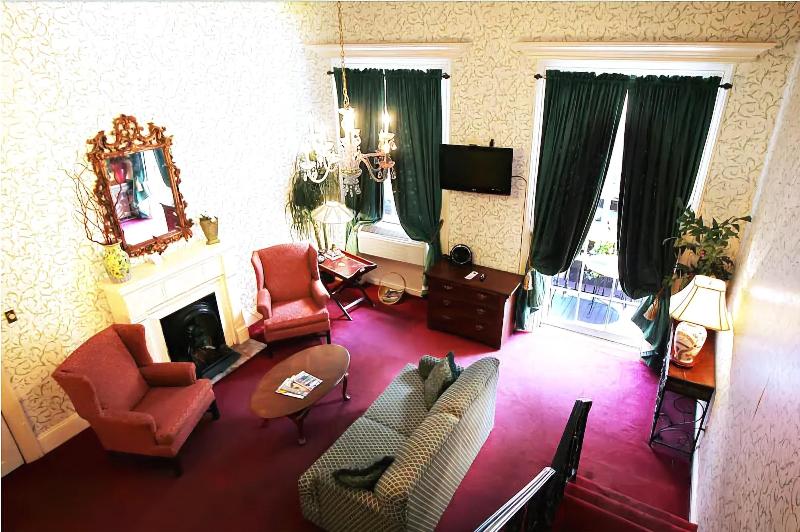 The Olivier House Hotel image