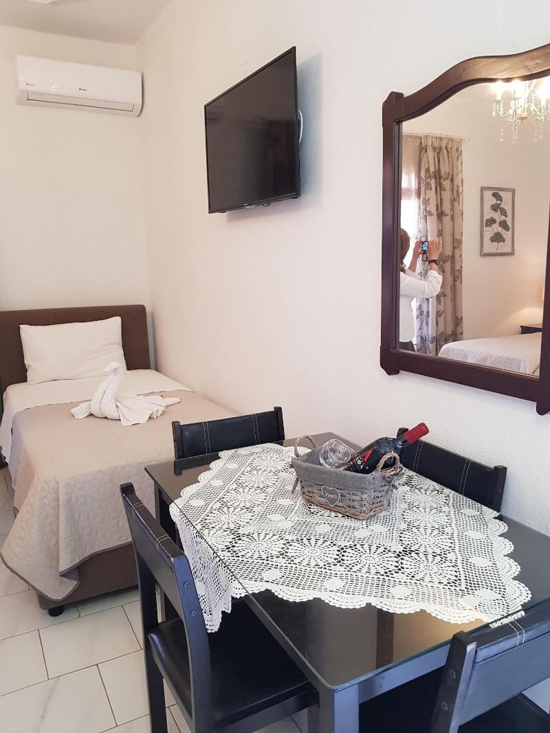 Virvilis Apartments image