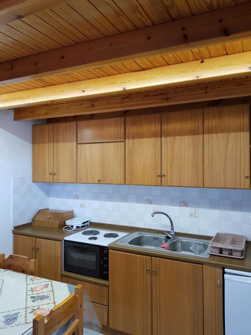 Virvilis Apartments image