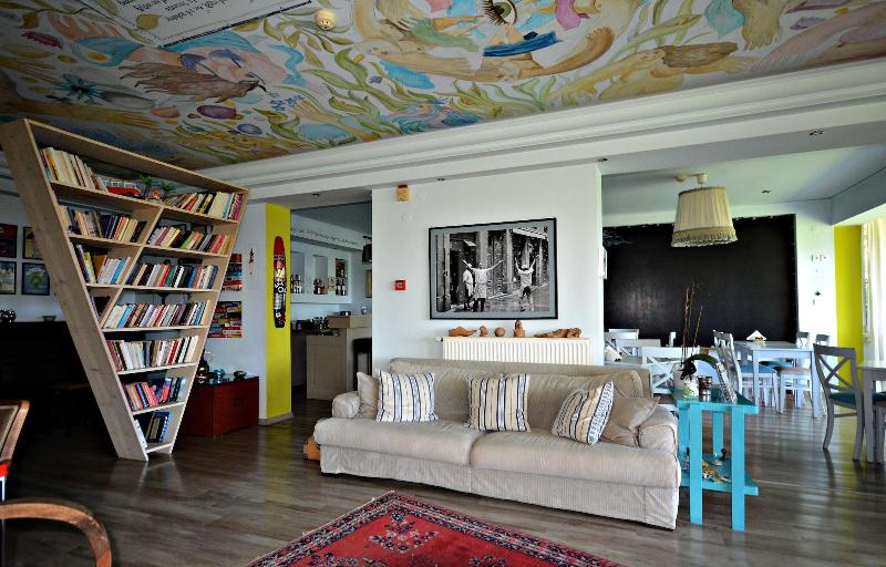 Guesthouse Vissinokipos